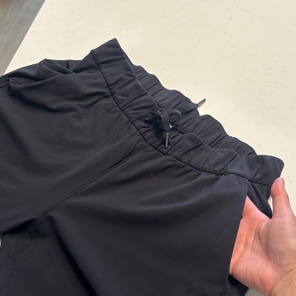 Lululemon Stretch High Rise Cropped Pants - Black - Picture 9 of 10